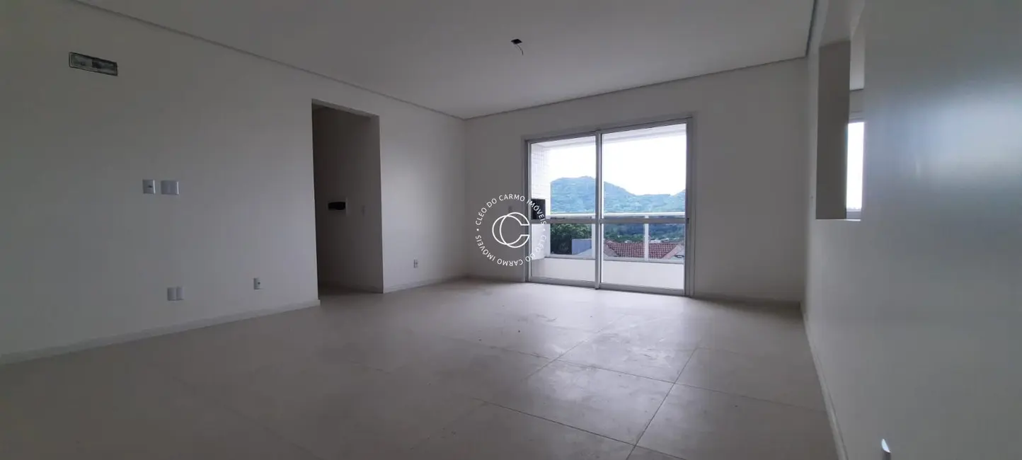 Foto 6 de Apartamento com 3 quartos à venda, 118m2 em Presidente João Goulart, Santa Maria - RS