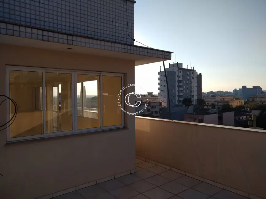 Foto 7 de Cobertura com 3 quartos à venda, 172m2 em Nossa Senhora de Fátima, Santa Maria - RS