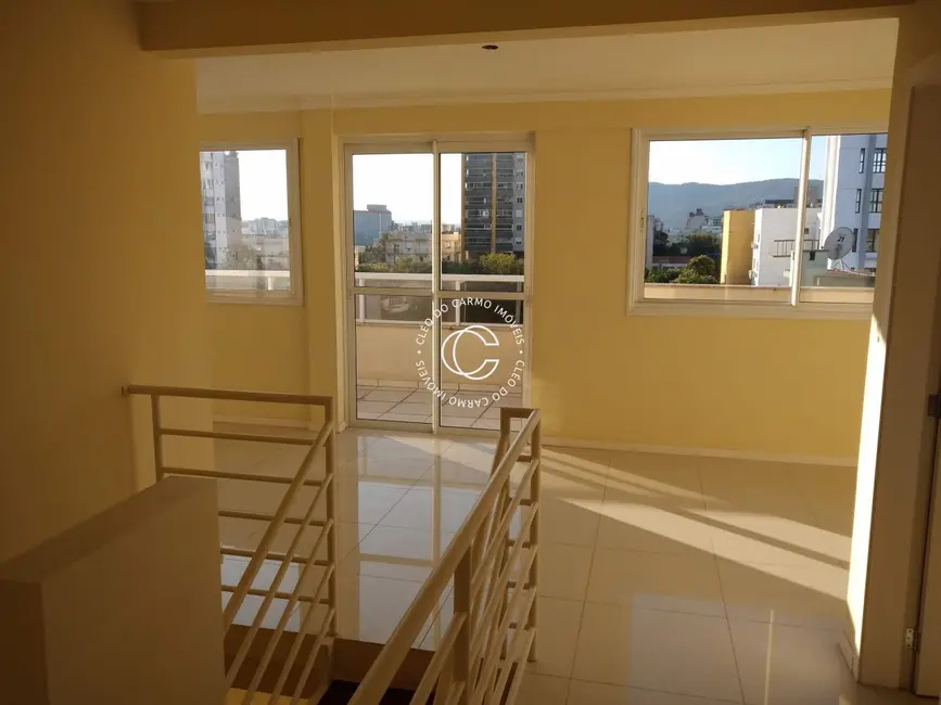 Foto 3 de Cobertura com 3 quartos à venda, 172m2 em Nossa Senhora de Fátima, Santa Maria - RS