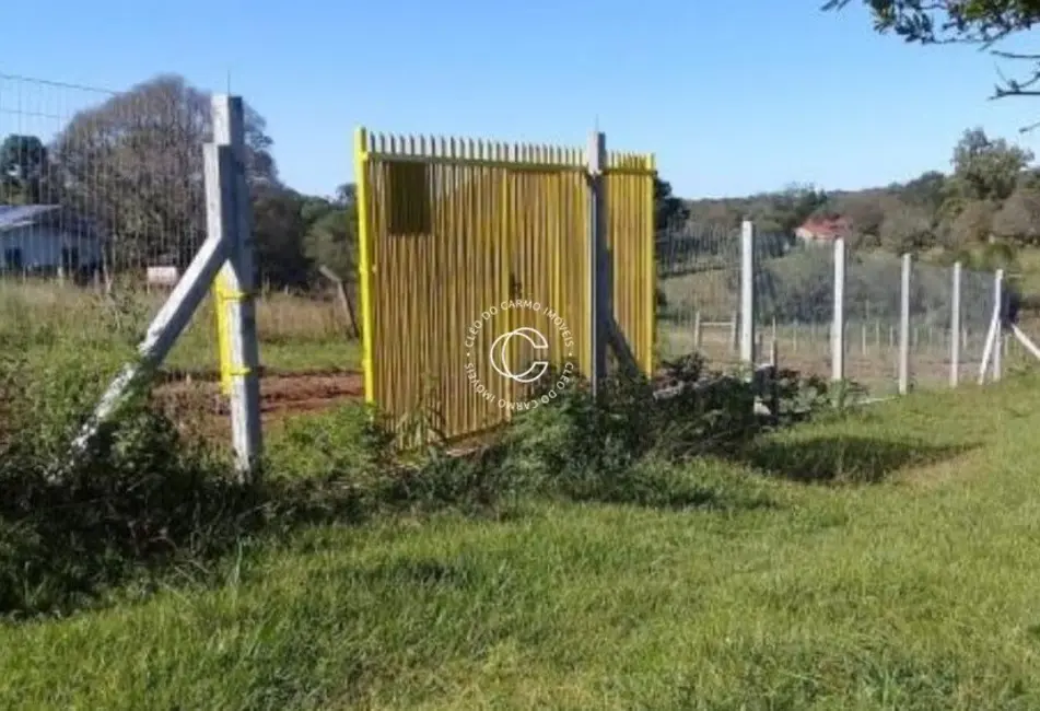 Foto 1 de Terreno / Lote à venda, 3000m2 em Itaara - RS
