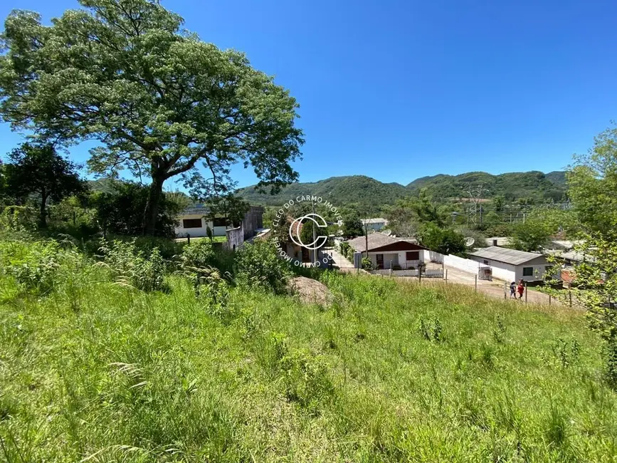 Foto 1 de Terreno / Lote à venda, 520m2 em Campestre do Menino Deus, Santa Maria - RS