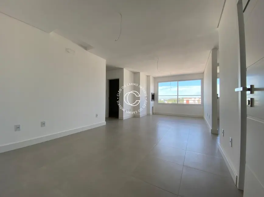 Foto 2 de Apartamento com 2 quartos à venda, 71m2 em Camobi, Santa Maria - RS