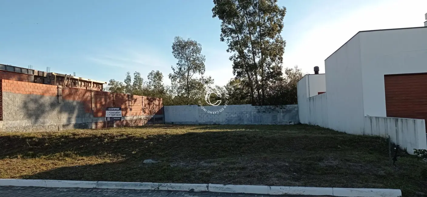 Foto 6 de Terreno / Lote à venda, 378m2 em Camobi, Santa Maria - RS