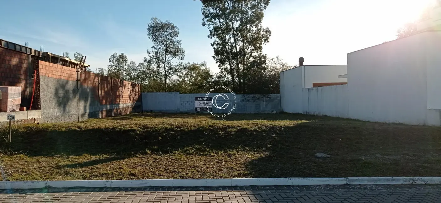 Foto 4 de Terreno / Lote à venda, 378m2 em Camobi, Santa Maria - RS