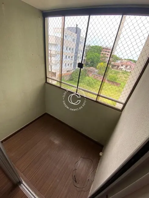 Foto 8 de Apartamento com 3 quartos à venda, 65m2 em Patronato, Santa Maria - RS