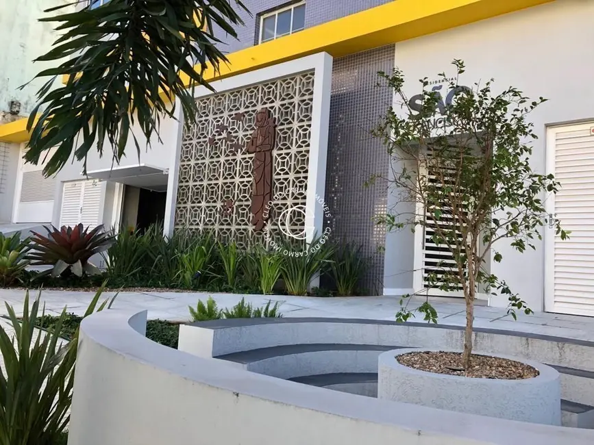 Foto 2 de Apartamento com 2 quartos à venda, 80m2 em Centro, Santa Maria - RS