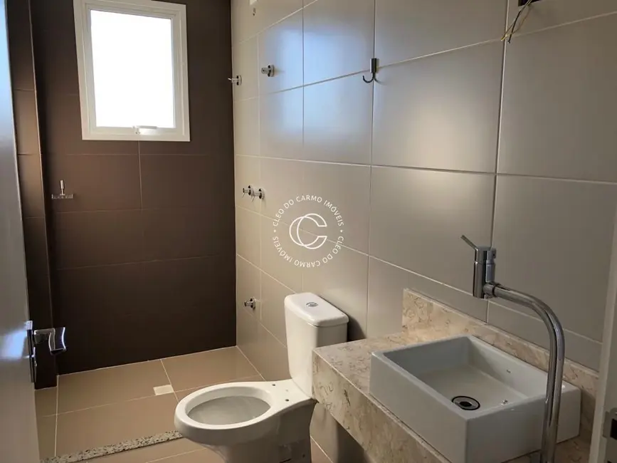 Foto 6 de Apartamento com 2 quartos à venda, 80m2 em Centro, Santa Maria - RS