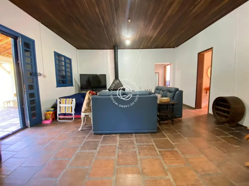 Casa com 3 quartos à venda, 150m2 em Itaara - RS - imagem 4 Foto 4 de Casa com 3 quartos à venda, 150m2 em Itaara - RS
