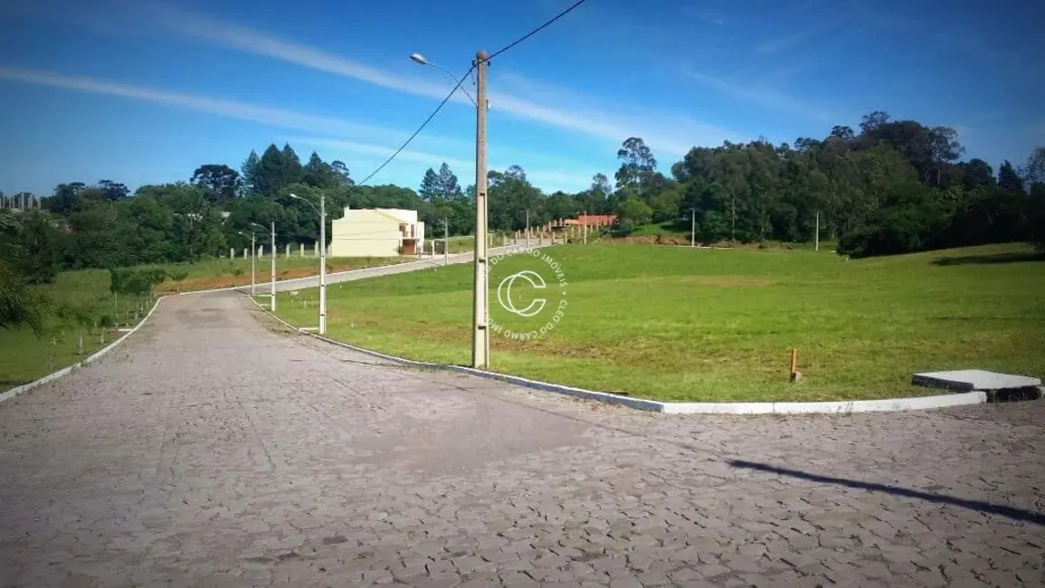 Foto 2 de Terreno / Lote à venda, 787m2 em Itaara - RS