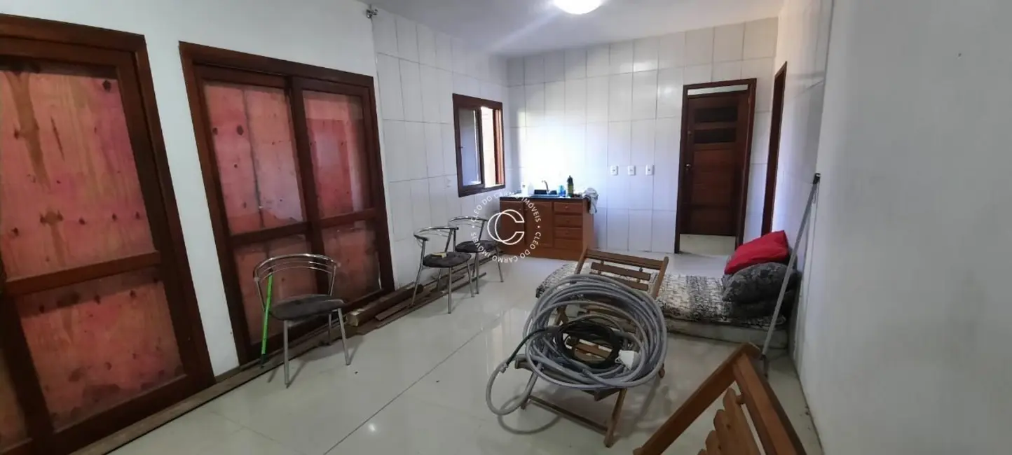 Casa com 3 quartos à venda, 100m2 em Itaara - RS - imagem 8 Foto 8 de Casa com 3 quartos à venda, 100m2 em Itaara - RS