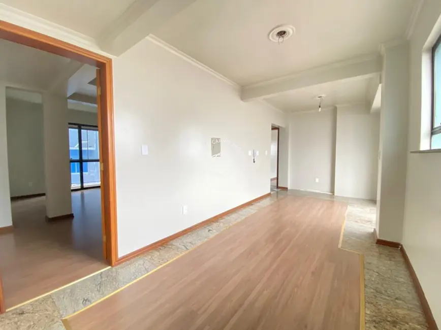 Foto 4 de Apartamento com 4 quartos à venda, 341m2 em Nossa Senhora de Fátima, Santa Maria - RS