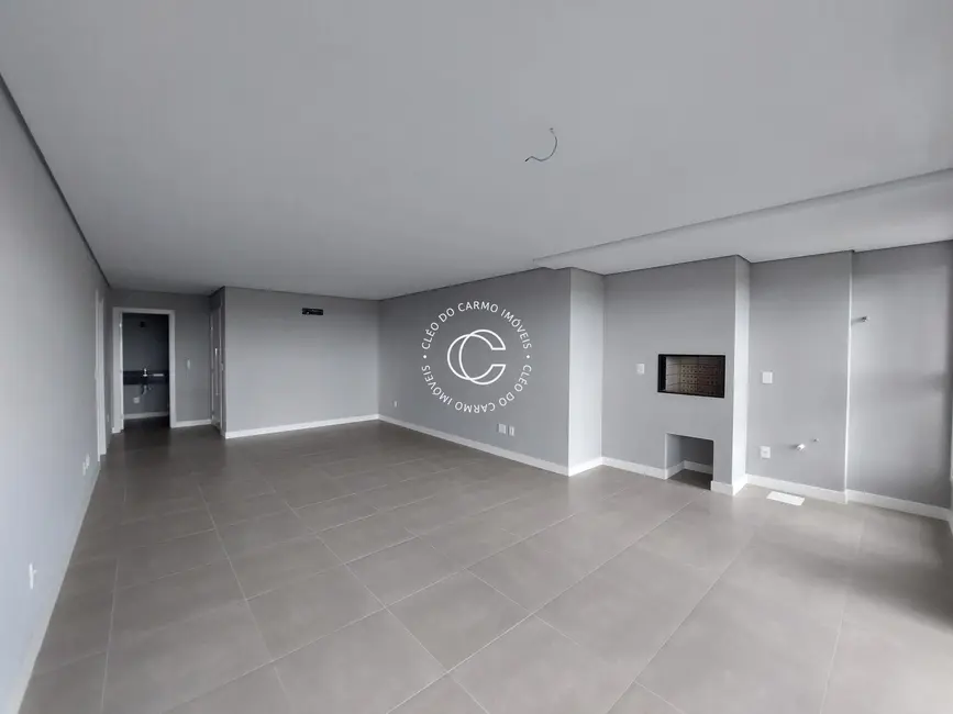 Foto 3 de Apartamento com 3 quartos à venda, 136m2 em Nossa Senhora das Dores, Santa Maria - RS