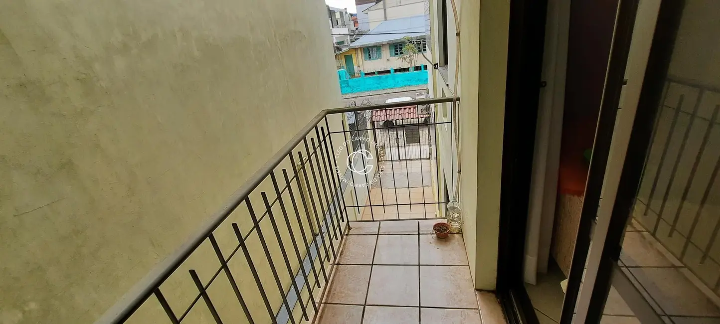 Foto 3 de Apartamento com 3 quartos à venda, 76m2 em Presidente João Goulart, Santa Maria - RS