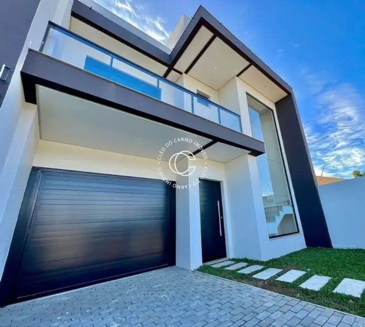 Foto 2 de Casa com 3 quartos à venda, 146m2 em Pinheiro Machado, Santa Maria - RS