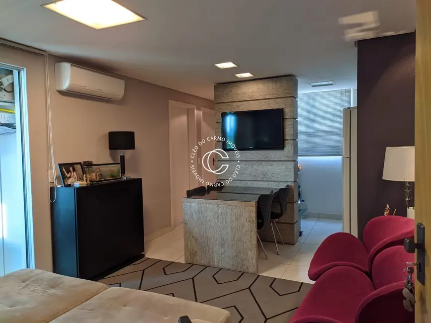 Foto 1 de Apartamento com 2 quartos à venda, 50m2 em Nossa Senhora Medianeira, Santa Maria - RS
