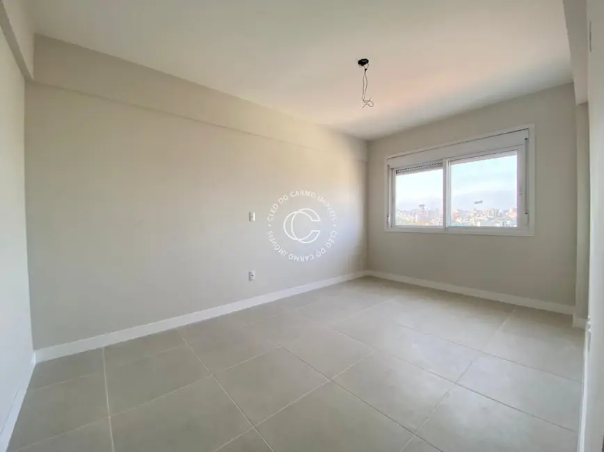 Foto 8 de Apartamento com 3 quartos à venda, 109m2 em Patronato, Santa Maria - RS