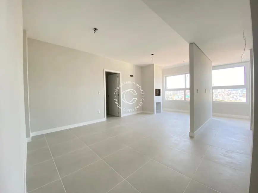 Foto 3 de Apartamento com 2 quartos à venda, 77m2 em Patronato, Santa Maria - RS