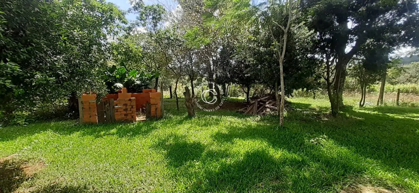 Foto 10 de Chácara à venda em Santa Maria - RS