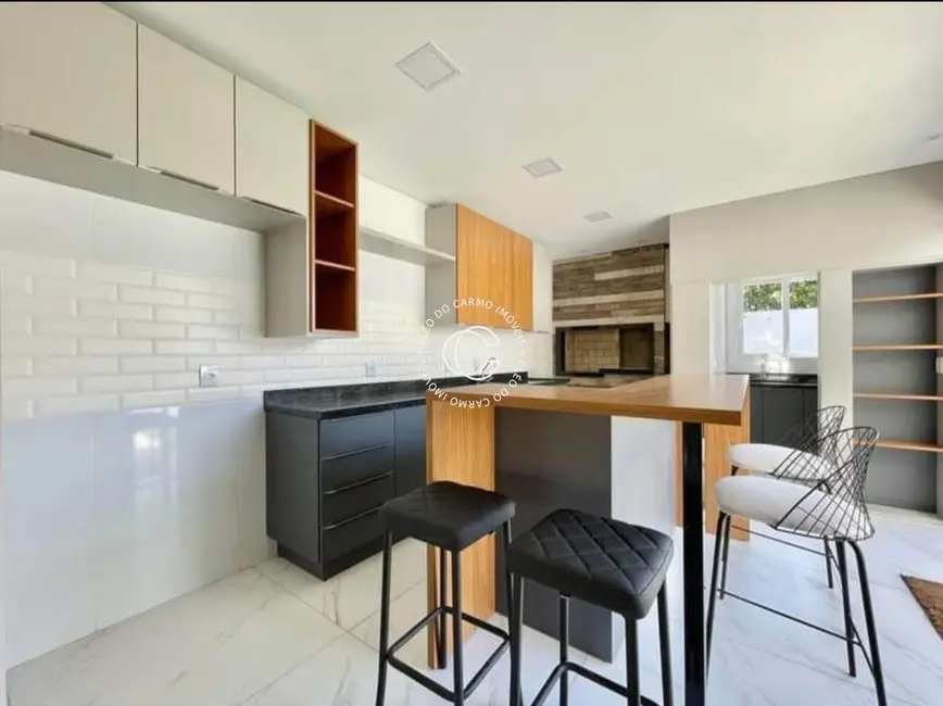 Foto 5 de Casa de Condomínio com 3 quartos à venda, 154m2 em Camobi, Santa Maria - RS