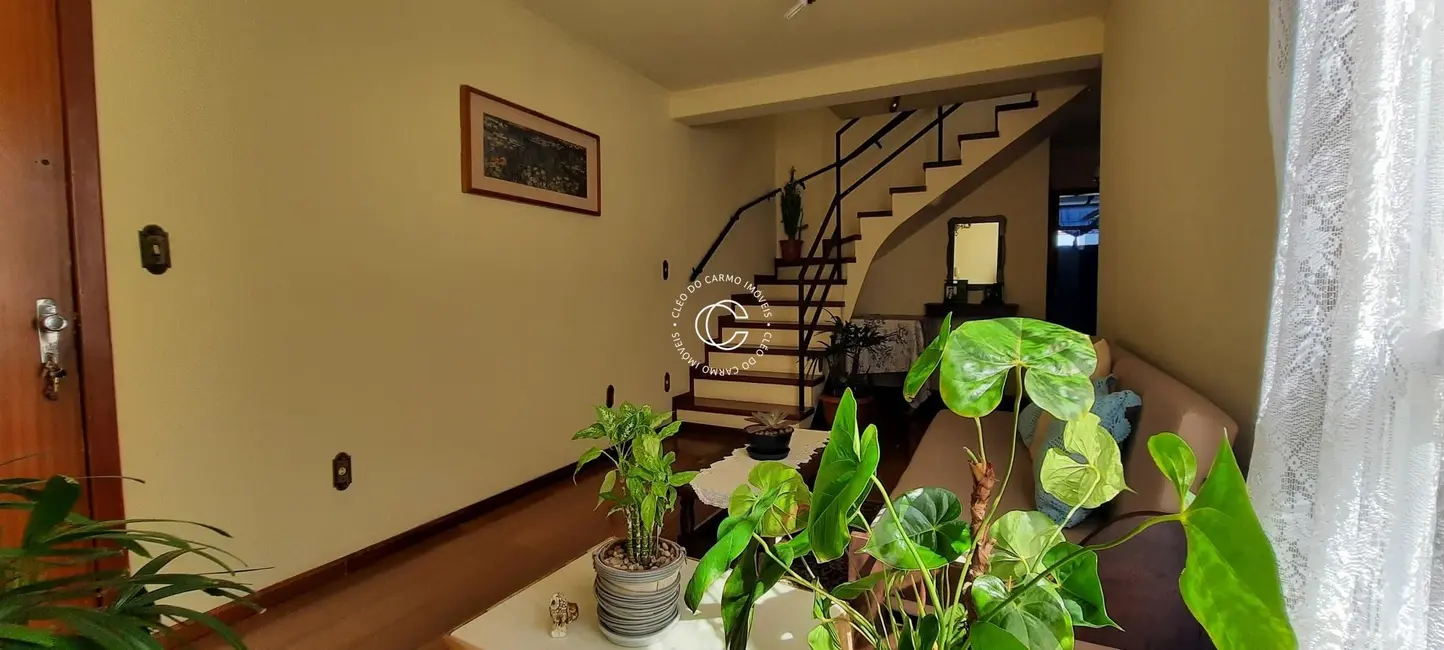 Apartamento com 3 quartos à venda, 156m2 em Nossa Senhora de Fátima, Santa Maria - RS - imagem 2 Foto 2 de Apartamento com 3 quartos à venda, 156m2 em Nossa Senhora de Fátima, Santa Maria - RS