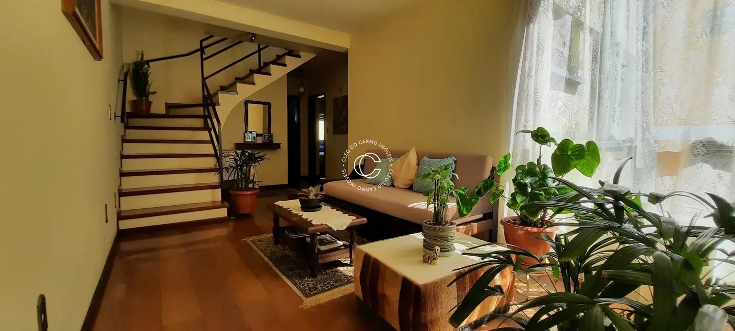 Foto 1 de Apartamento com 3 quartos à venda, 156m2 em Nossa Senhora de Fátima, Santa Maria - RS