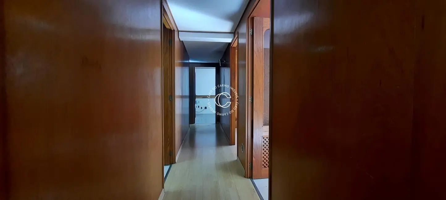 Sala Comercial com 4 quartos à venda, 140m2 em Centro, Santa Maria - RS - imagem 7 Foto 7 de Sala Comercial com 4 quartos à venda, 140m2 em Centro, Santa Maria - RS