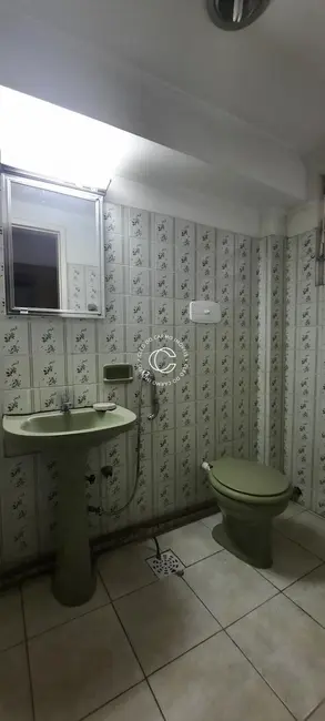 Sala Comercial com 4 quartos à venda, 140m2 em Centro, Santa Maria - RS - imagem 6 Foto 6 de Sala Comercial com 4 quartos à venda, 140m2 em Centro, Santa Maria - RS