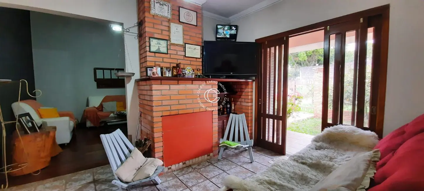 Casa com 3 quartos à venda, 188m2 em Itaara - RS - imagem 9 Foto 9 de Casa com 3 quartos à venda, 188m2 em Itaara - RS