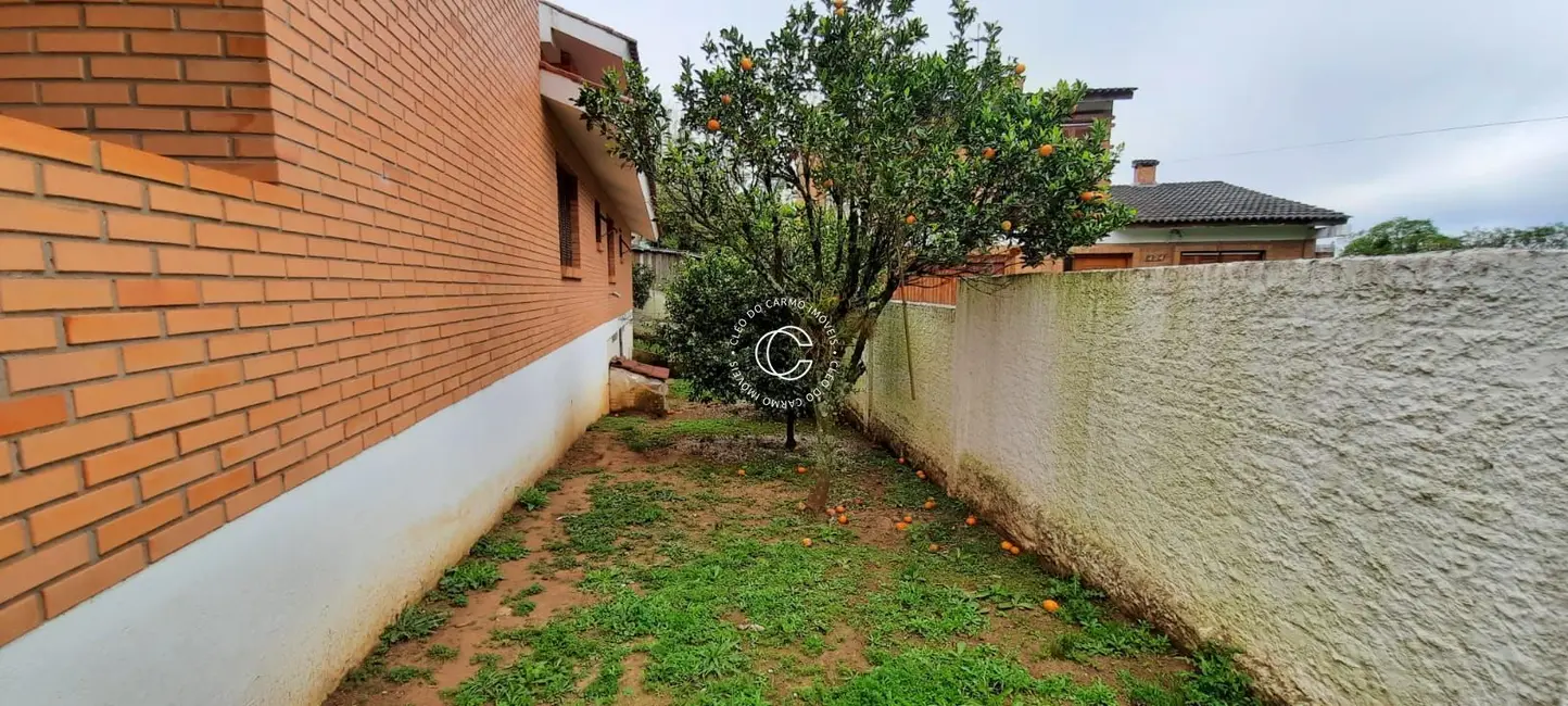 Casa com 3 quartos à venda, 188m2 em Itaara - RS - imagem 6 Foto 6 de Casa com 3 quartos à venda, 188m2 em Itaara - RS