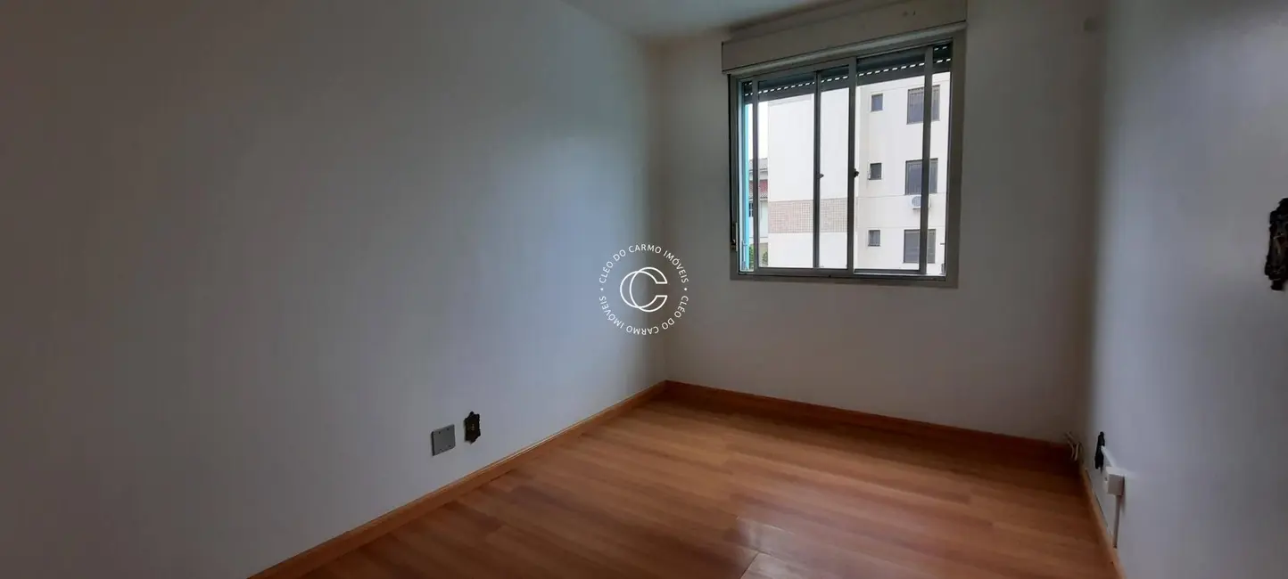 Foto 4 de Apartamento com 2 quartos à venda, 51m2 em Nossa Senhora de Lourdes, Santa Maria - RS