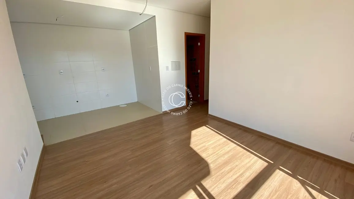 Foto 4 de Apartamento com 2 quartos à venda, 55m2 em Pinheiro Machado, Santa Maria - RS