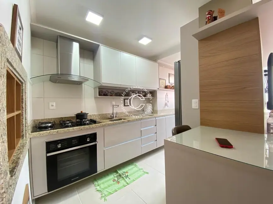 Foto 4 de Apartamento com 2 quartos à venda, 75m2 em Nossa Senhora das Dores, Santa Maria - RS