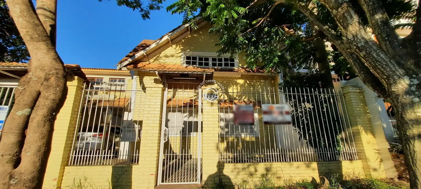 Foto 1 de Casa com 3 quartos à venda, 230m2 em São José, Santa Maria - RS