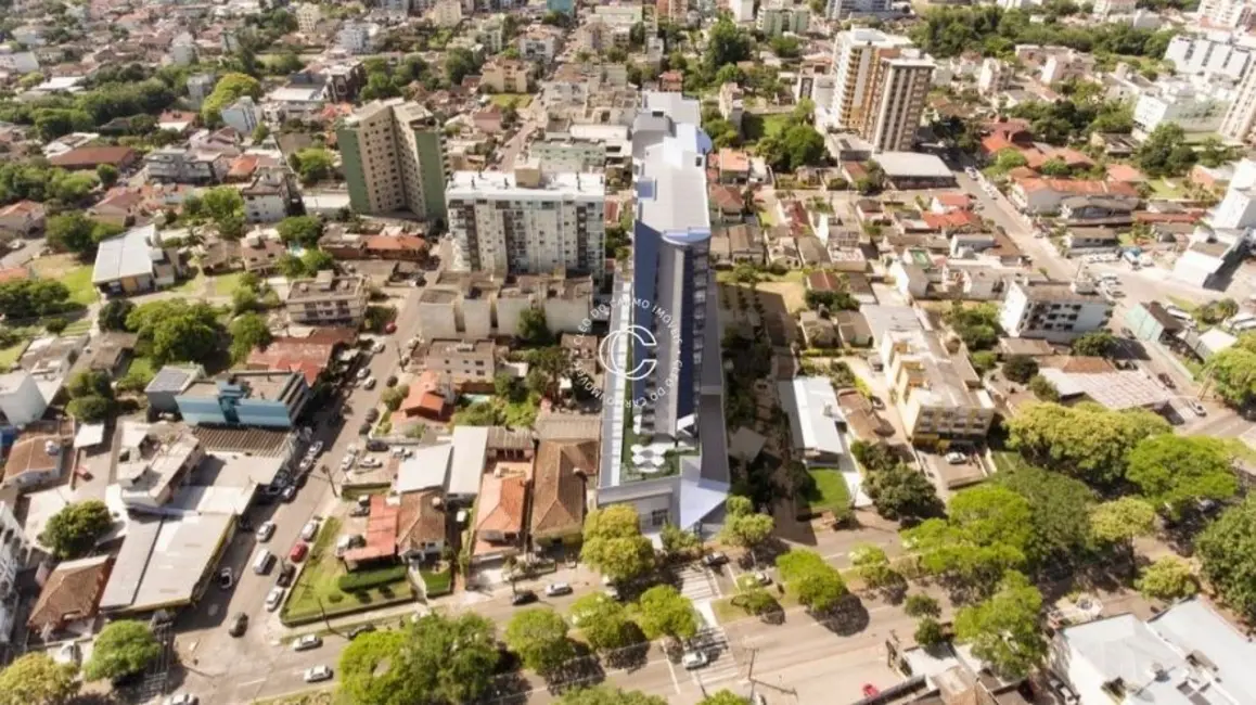 Foto 5 de Apartamento com 3 quartos à venda, 198m2 em Nossa Senhora Medianeira, Santa Maria - RS