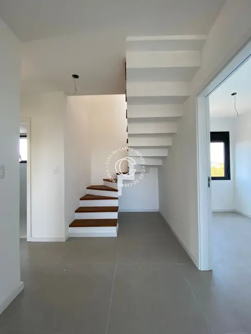 Foto 5 de Cobertura com 3 quartos à venda, 140m2 em Duque de Caxias, Santa Maria - RS