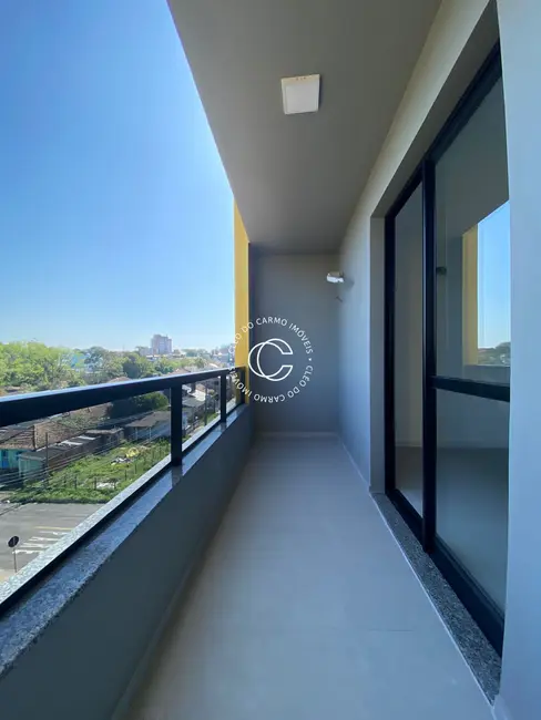 Foto 3 de Cobertura com 3 quartos à venda, 140m2 em Duque de Caxias, Santa Maria - RS