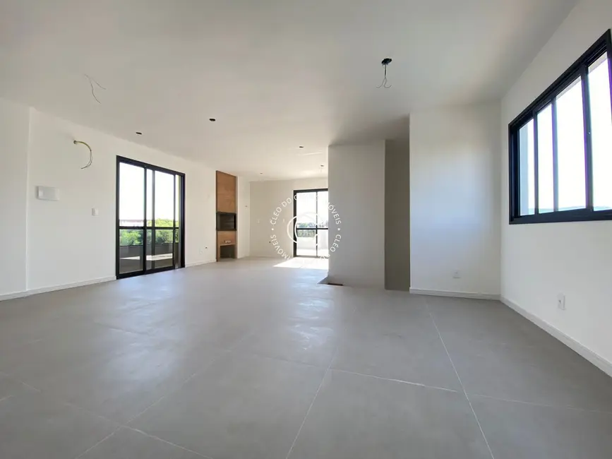 Foto 7 de Cobertura com 3 quartos à venda, 140m2 em Duque de Caxias, Santa Maria - RS