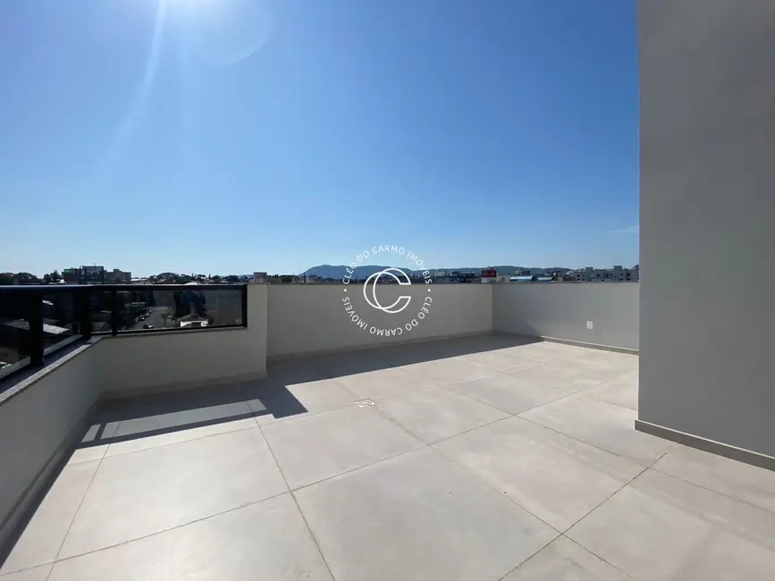 Foto 8 de Cobertura com 3 quartos à venda, 140m2 em Duque de Caxias, Santa Maria - RS