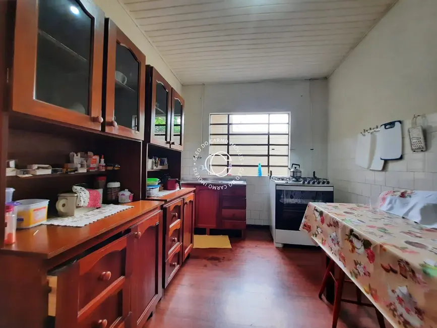 Casa com 3 quartos à venda, 180m2 em Dom Antônio Reis, Santa Maria - RS - imagem 6 Foto 6 de Casa com 3 quartos à venda, 180m2 em Dom Antônio Reis, Santa Maria - RS