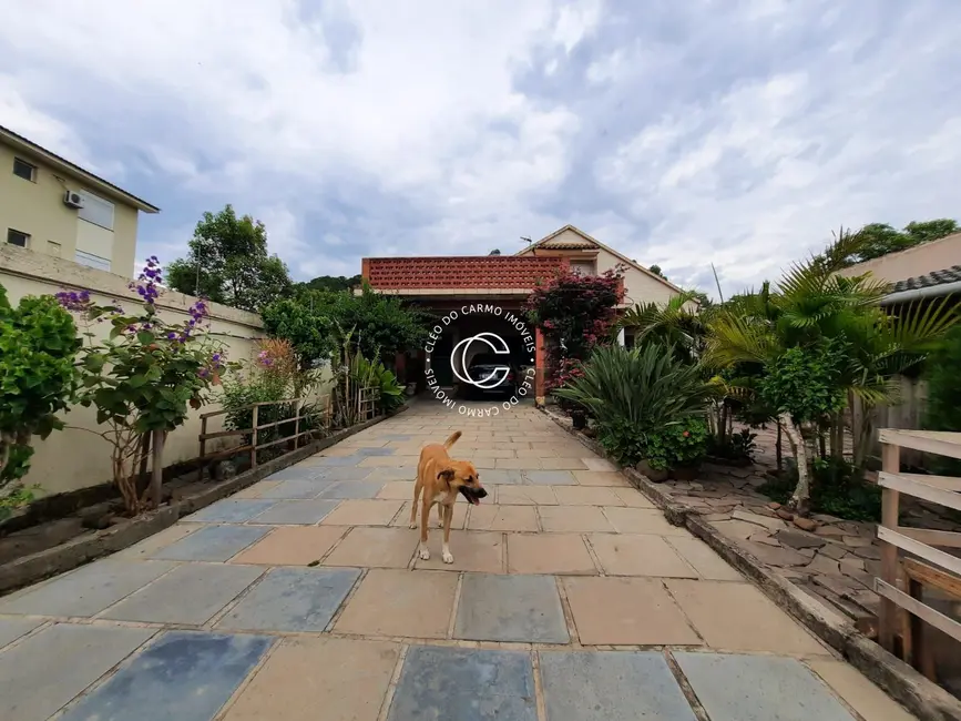 Casa com 3 quartos à venda, 180m2 em Dom Antônio Reis, Santa Maria - RS - imagem 2 Foto 2 de Casa com 3 quartos à venda, 180m2 em Dom Antônio Reis, Santa Maria - RS