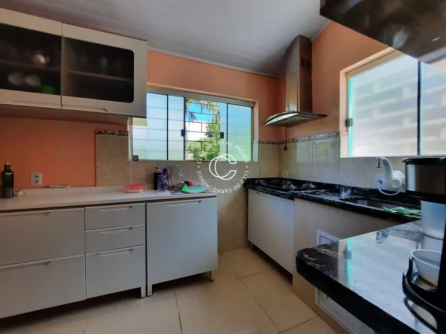 Casa com 3 quartos à venda, 180m2 em Itaara - RS - imagem 4 Foto 4 de Casa com 3 quartos à venda, 180m2 em Itaara - RS
