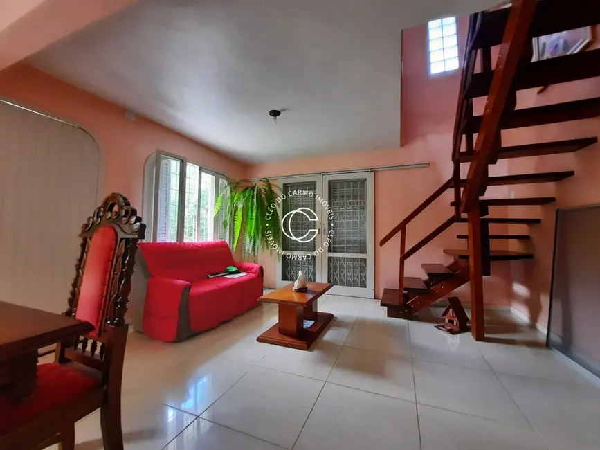 Foto 2 de Casa com 3 quartos à venda, 180m2 em Itaara - RS