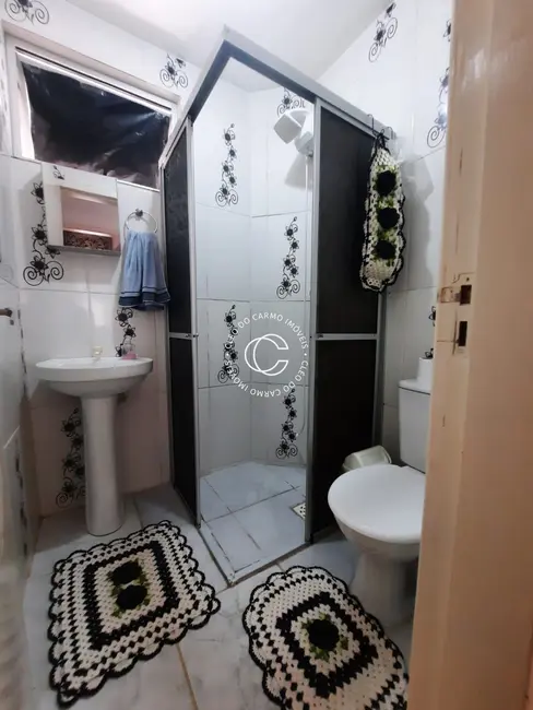 Foto 6 de Apartamento com 2 quartos à venda, 45m2 em Nossa Senhora de Fátima, Santa Maria - RS