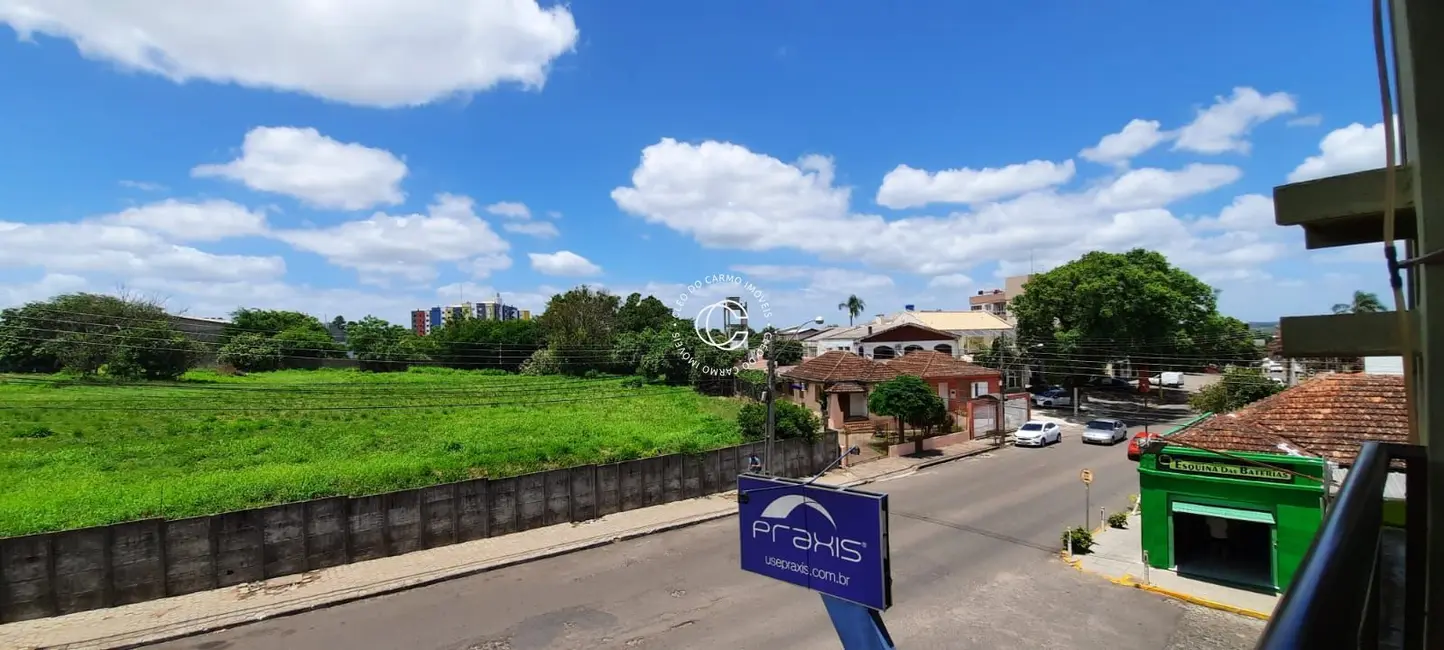 Foto 4 de Apartamento com 3 quartos à venda, 130m2 em Duque de Caxias, Santa Maria - RS