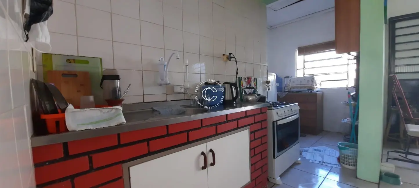Casa com 3 quartos à venda, 169m2 em Dom Antônio Reis, Santa Maria - RS - imagem 6 Foto 6 de Casa com 3 quartos à venda, 169m2 em Dom Antônio Reis, Santa Maria - RS