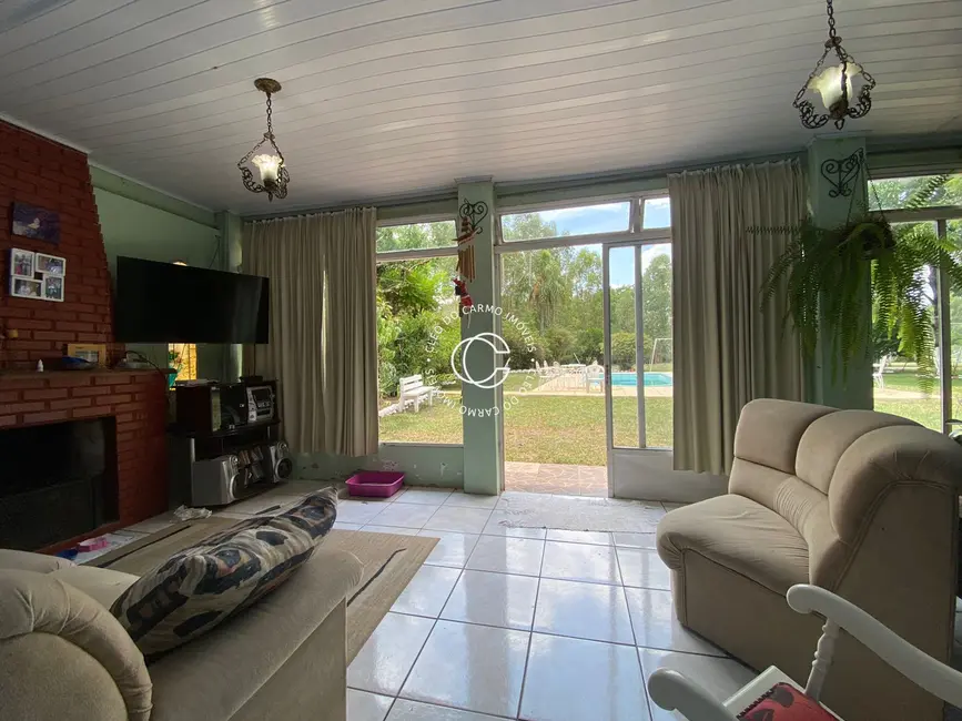 Chácara com 4 quartos à venda, 200m2 em Itaara - RS - imagem 6 Foto 6 de Chácara com 4 quartos à venda, 200m2 em Itaara - RS