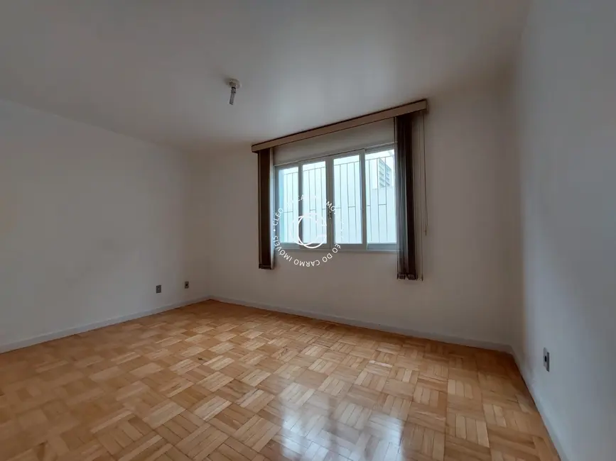 Foto 2 de Apartamento com 2 quartos à venda, 79m2 em Nossa Senhora de Fátima, Santa Maria - RS