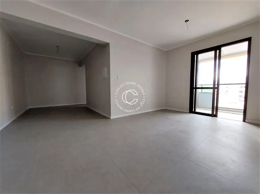 Foto 1 de Apartamento com 3 quartos à venda, 110m2 em Nossa Senhora Medianeira, Santa Maria - RS