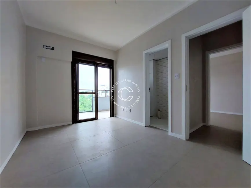 Foto 6 de Apartamento com 3 quartos à venda, 110m2 em Nossa Senhora Medianeira, Santa Maria - RS