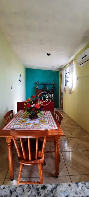 Casa com 5 quartos à venda, 301m2 em Tancredo Neves, Santa Maria - RS - imagem 8 Foto 8 de Casa com 5 quartos à venda, 301m2 em Tancredo Neves, Santa Maria - RS